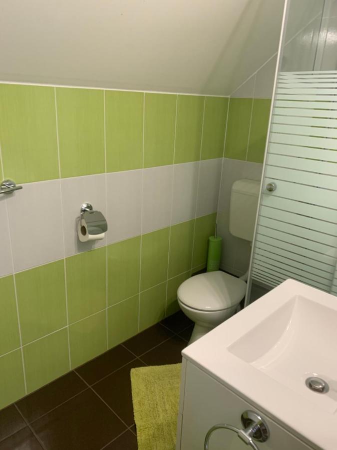 Kata Vendeghaz Hotel Buk Bagian luar foto